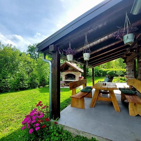 Holiday Home The Hive Slunj Exterior foto
