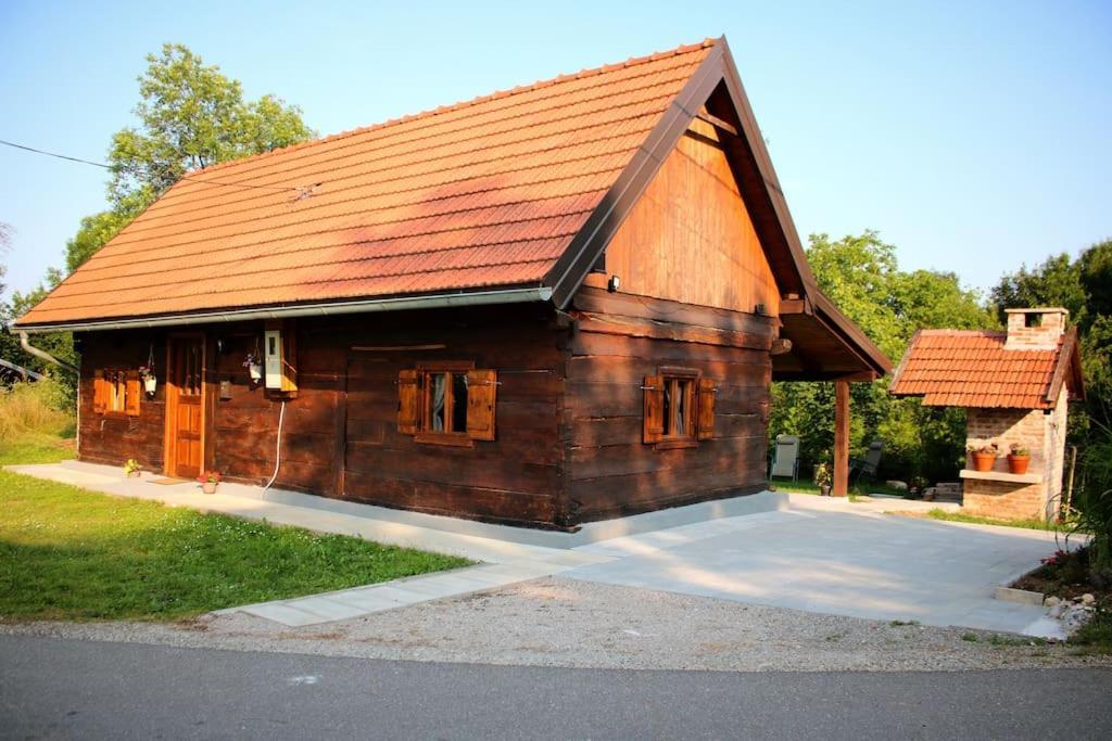 Holiday Home The Hive Slunj Exterior foto